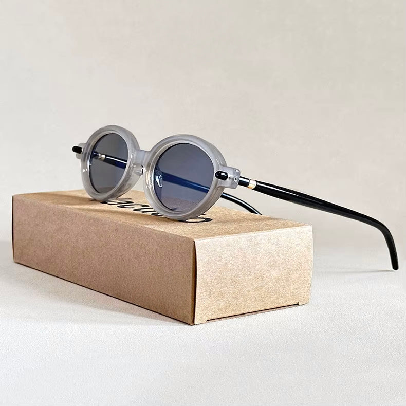 Aurelia Retro Oval Sunglasses - Image 3