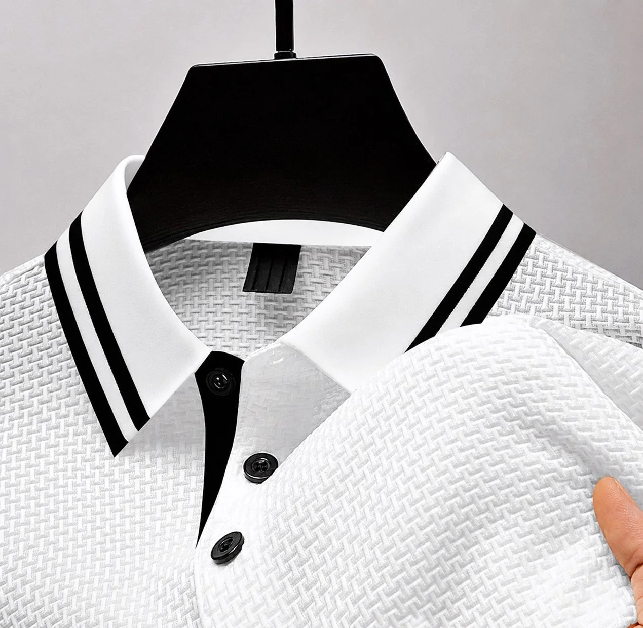 Tyler - Men's Textured Contrast Collar Polo Shirt