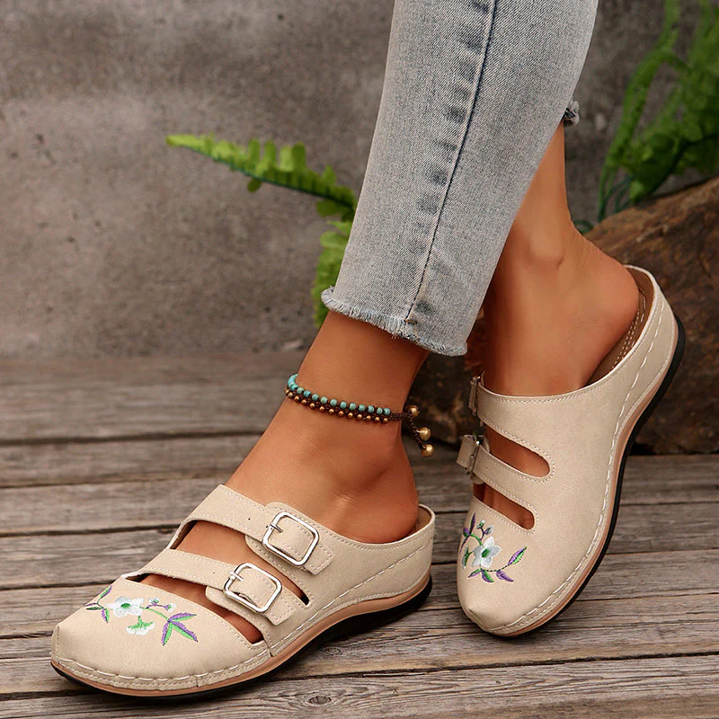 Valentina Rossi Floral Slip-On Flats - Image 3