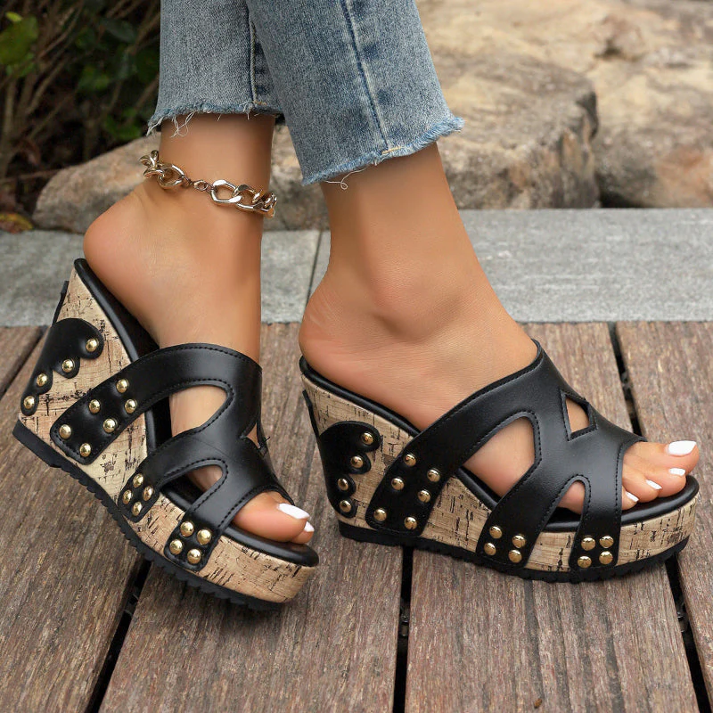 Valentina Rossi Slip-On Sandals with Cork-Style Sole - Image 4